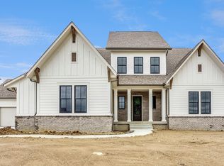8092 Abington Way, Zionsville, IN