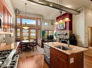 17 N 3rd St STE 203, Yakima, WA 98901