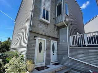 27 Regal Walk #B, Staten Island, NY 10303