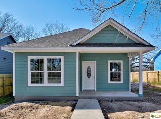 119 Kirksey St, Luling, TX 78648