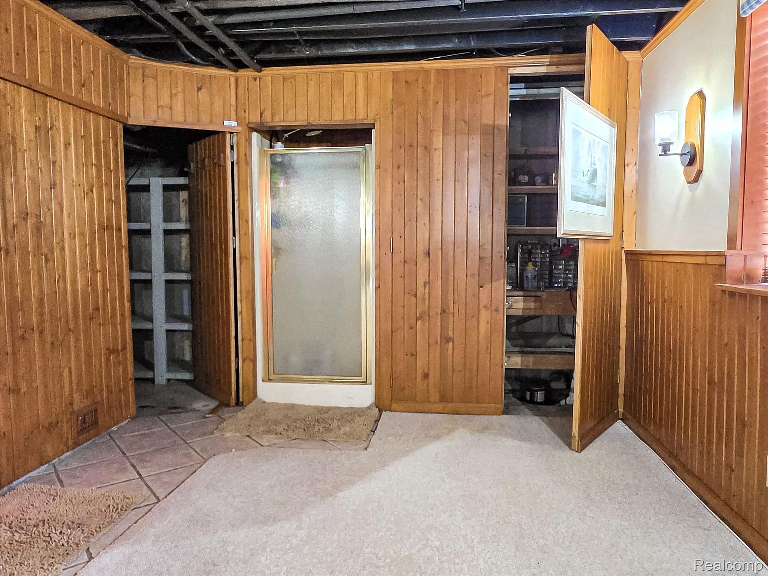 221 Maplewood Dr, photo 23
