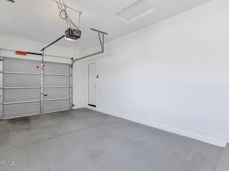 11971 W Patrick Ln — Photo 26