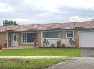 1950 W 63rd St, Hialeah, FL 33012