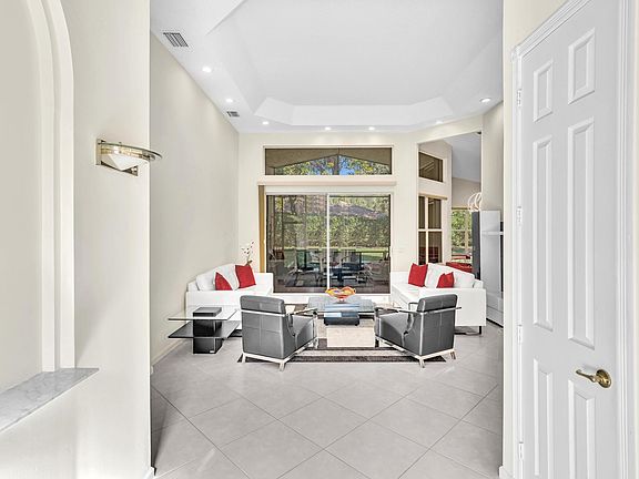 4th image of 11314 Barca Boulevard