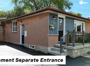 82 Southmoor Dr, Kitchener, ON N2M4M7