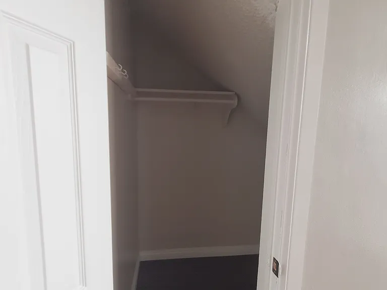 9070 Huntington Dr #6 — Photo 11
