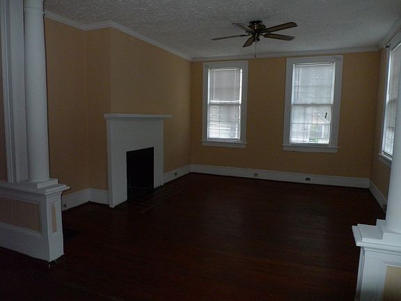 2nd image of 1583 Amelia St