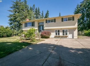 18985 SE Carmel Dr, Damascus, OR 97089