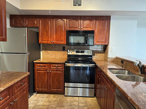 3rd image of 2600 S University Dr APT 205