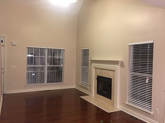 2nd image of 6864 Bridgewater Dr