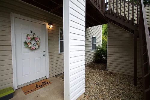 100 Bearwood Dr Photo 1