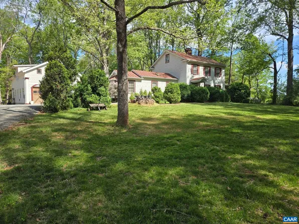 954 Old Lynchburg Rd, Charlottesville, VA 22903