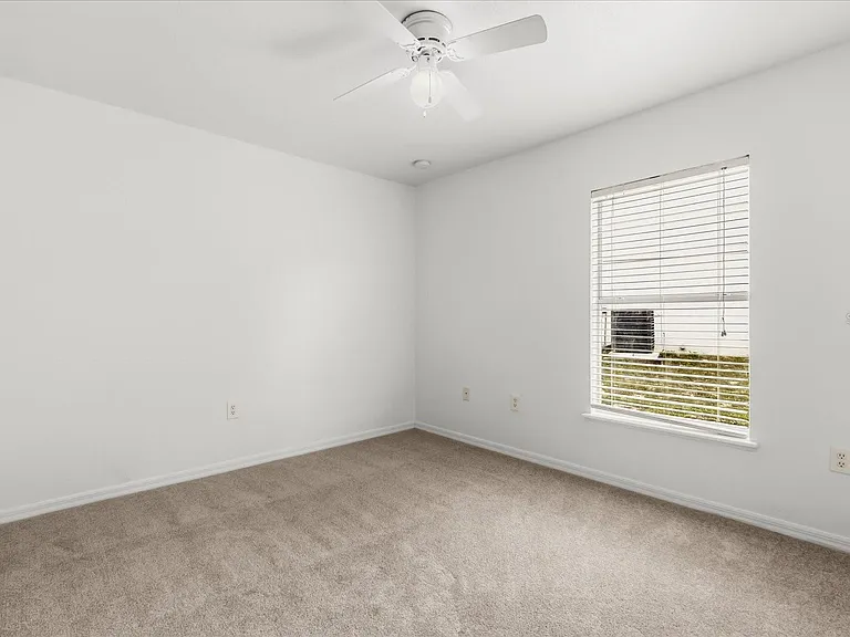 1500 Daybreak Dr — Photo 22