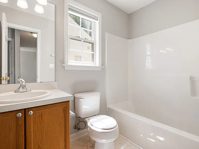 5412 Grand Traverse Dr — Photo 18