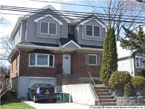 1st image of 30 Renwick Ave