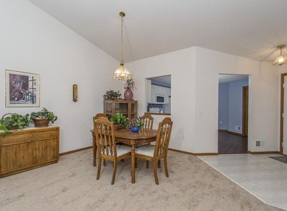 5th image of 713 Lake View Echo