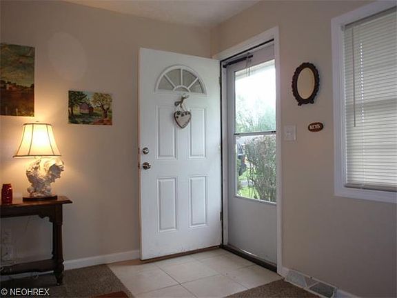 2nd image of 4331 Belle Ave