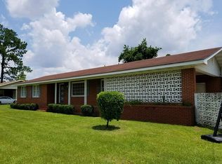 800 N Gordon Ave, Adel, GA 31620