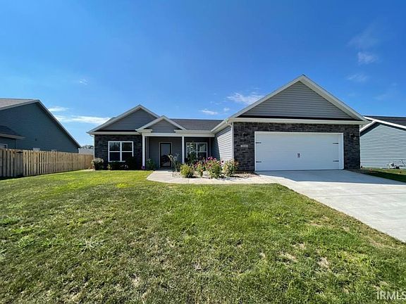 2nd image of 4646 Beringer Dr
