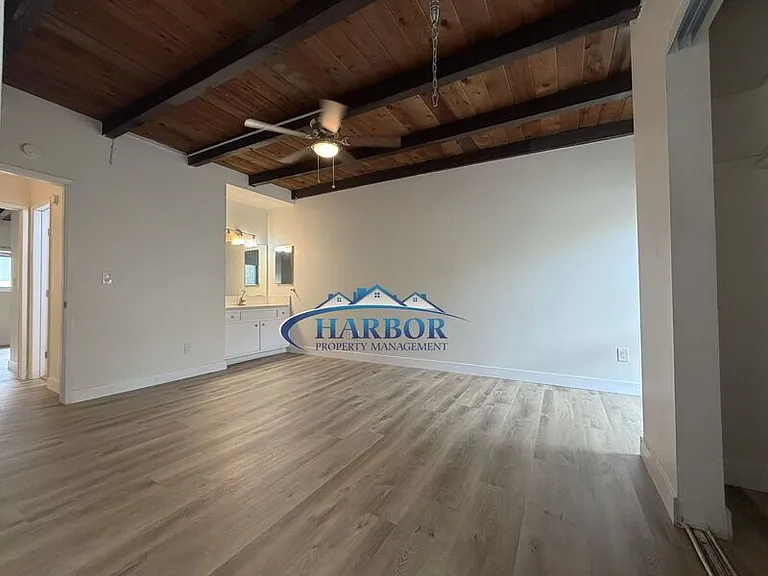 1907 Grant Ave #2 — Photo 8