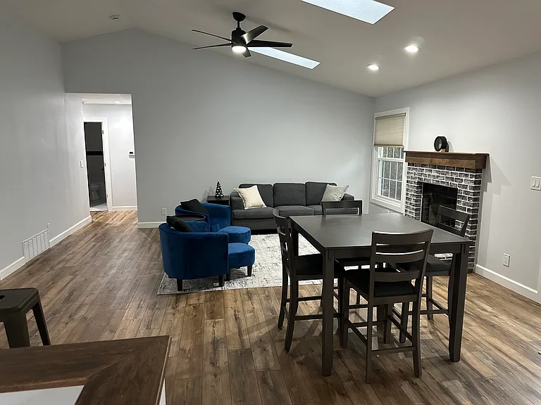 290 Partridge Ave — Photo 3