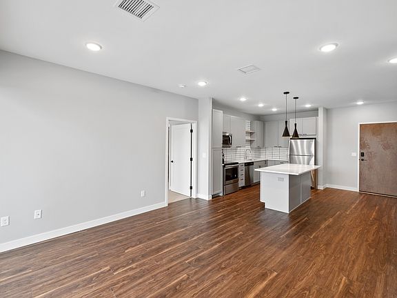 3rd image of 2633 55th St S #208