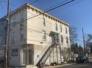 434 W York St, Philadelphia, PA 19133