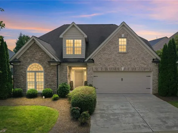 1190 Stone Gables Dr, Elon, NC 27244