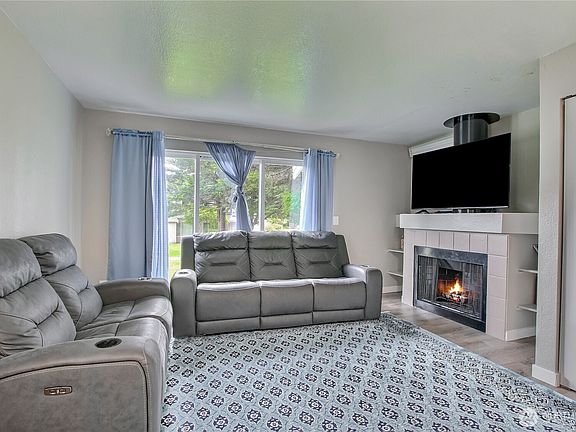 4th image of 2100 S 336th Street #Q3