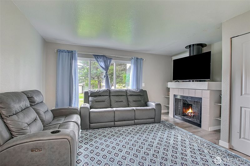 4th image of 2100 S 336th Street #Q3