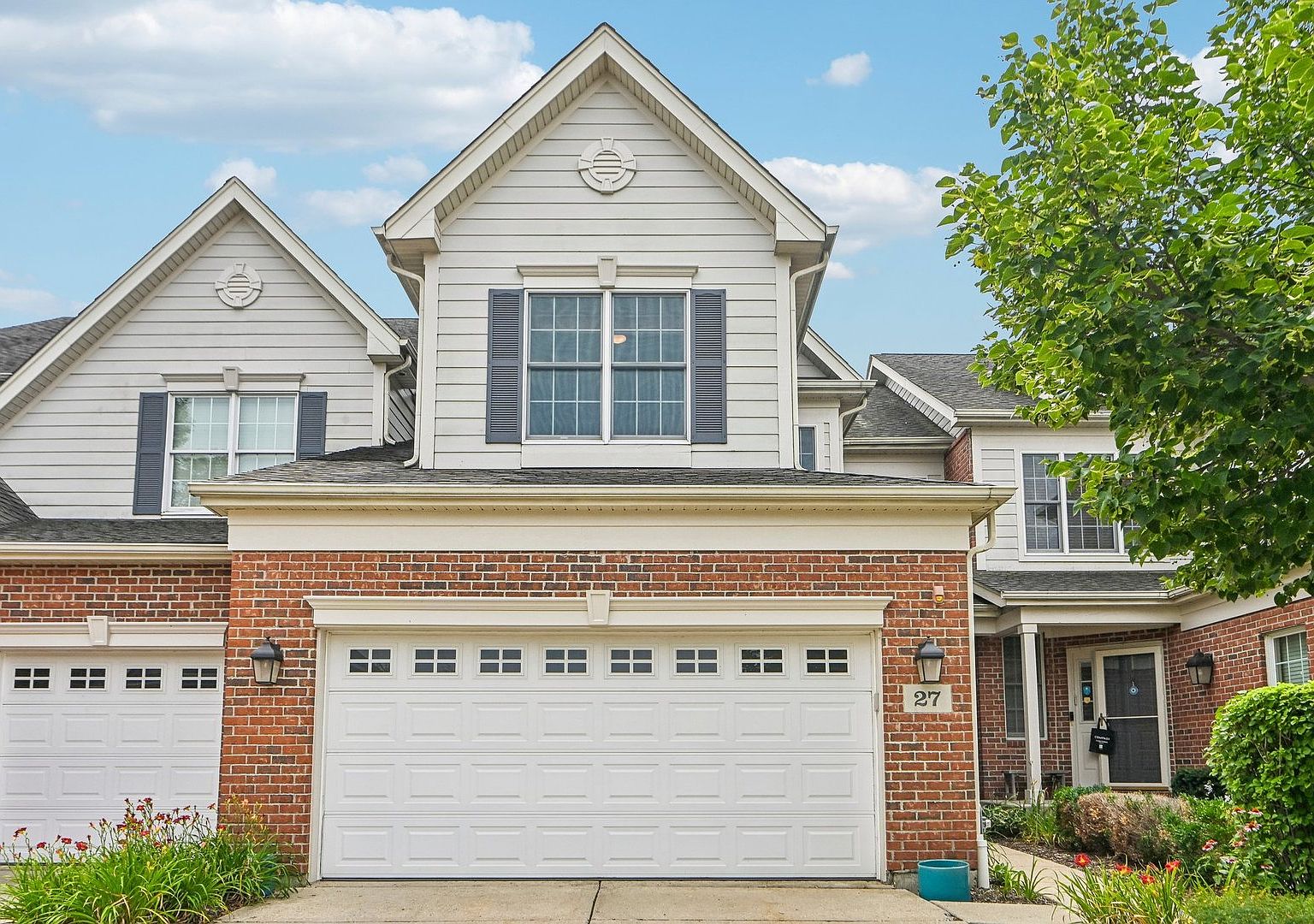 27 Harborside Way — Hawthorn Woods Country Club