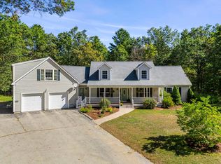 36 Kens Way, Pelham, NH 03076