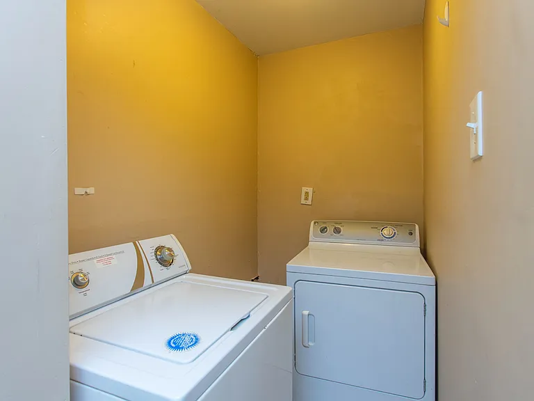 1604 N Bouvier St — Photo 7