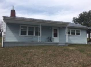 116 Hillview Dr, Livingston, TN 38570