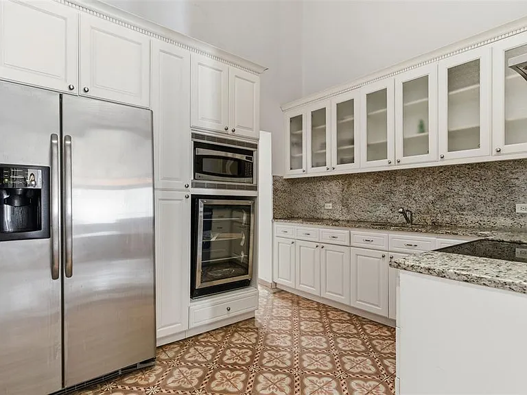 65 Calle San Francisco — Photo 27