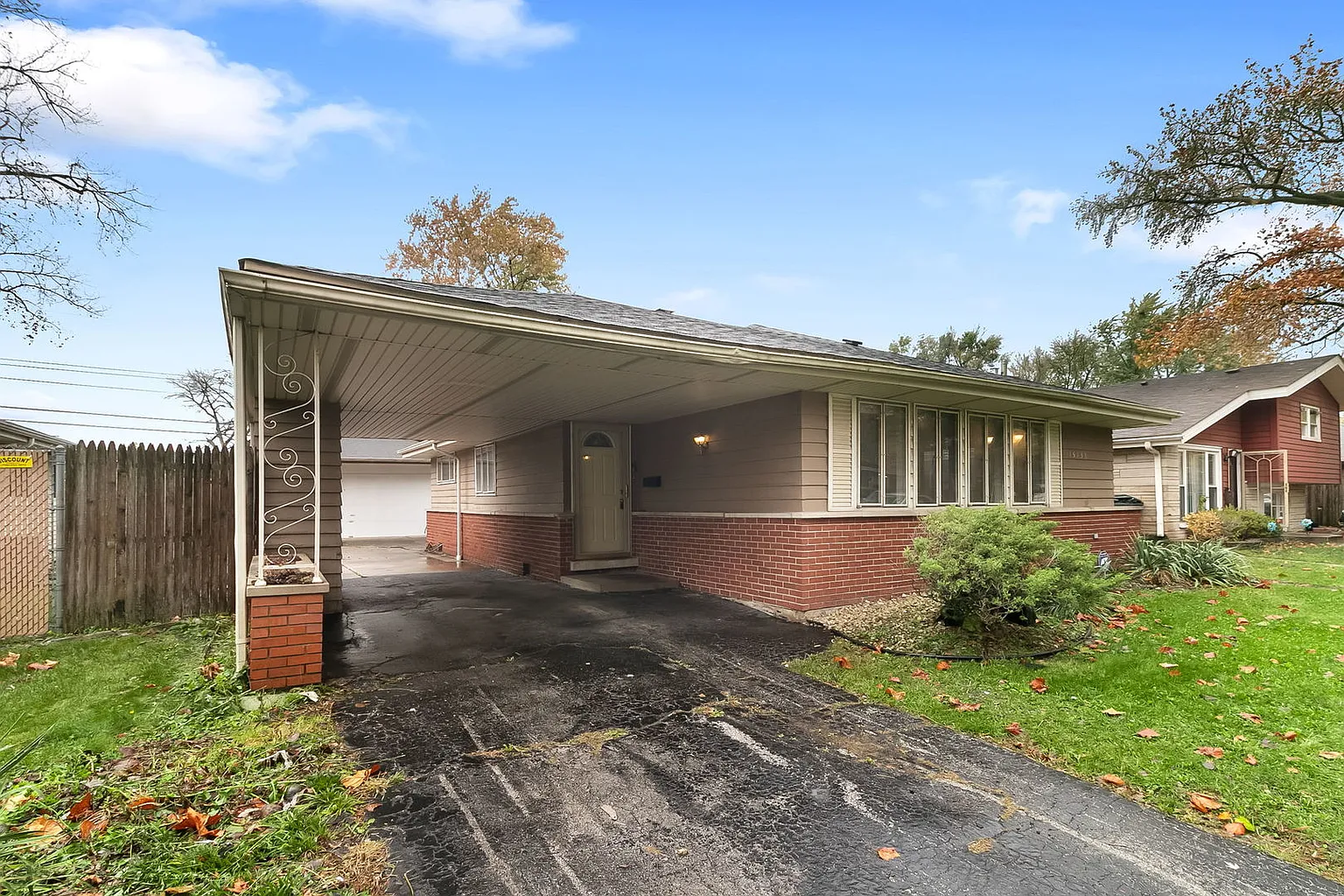 15138 Hastings Dr photo 1