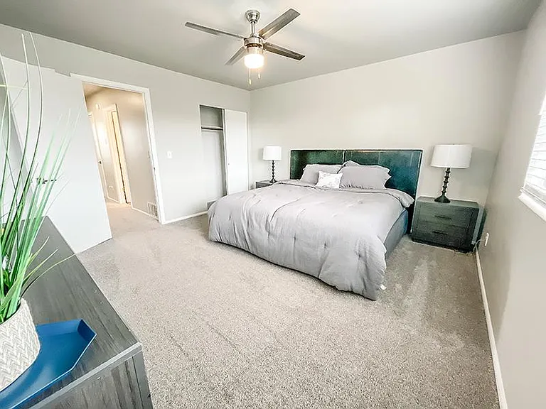Aspen Cove Townhomes — Photo 5