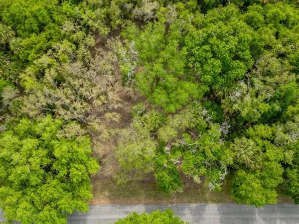 March Ln, Labelle, FL 33935