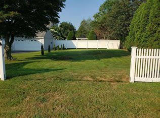 Kittery St, Milford, CT 06460