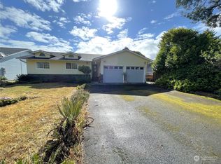 424 Point Brown Ave SE, Ocean Shores, WA