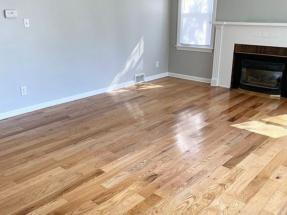 5th image of 844 Patterson Ave SE