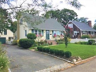 3rd image of 21 Cambridge Dr