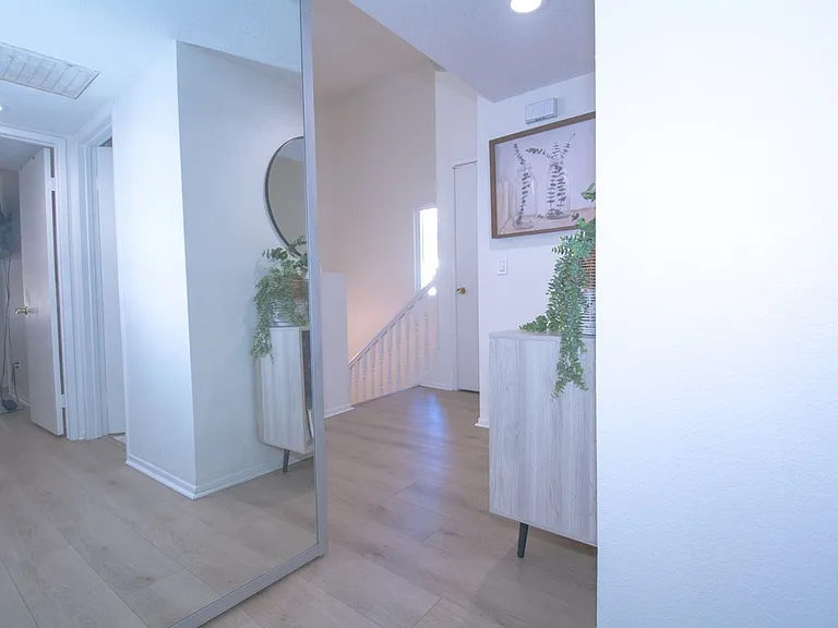 8408 Spring Desert Pl #G — Photo 15