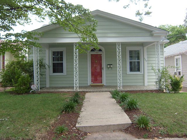 1st image of 329 College Ave