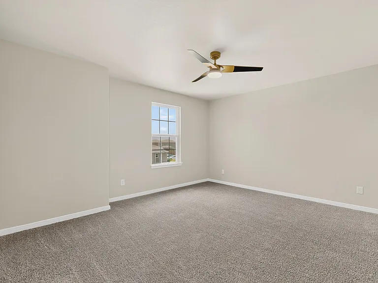 11914 Latour Valley — Photo 17