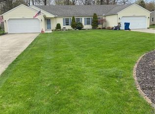 2017 Applewood Ct, Avon, OH