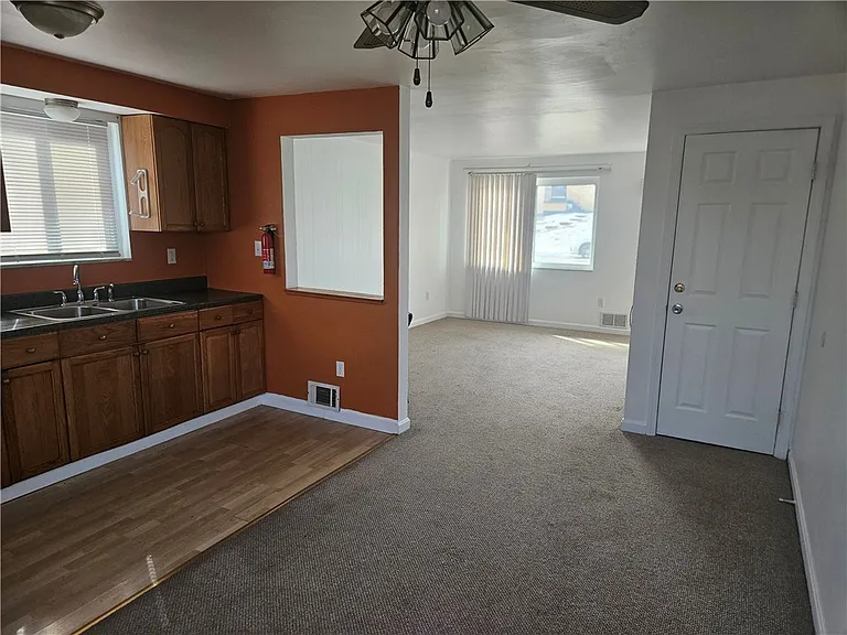 812 Westbury Rd #B — Photo 10