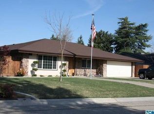 430 N Westfield St, Visalia, CA 93291