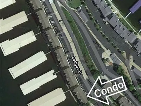 1481 Ledges Dr Unit 221, Osage Beach, MO 65065