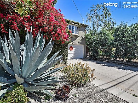 3rd image of 2310 Griffith Park Blvd